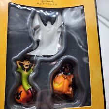 2008 Hallmark Keepsake-Zoinks It's A Ghost-Scooby-Doo and Shaggy Set of 3 NEW picture