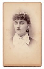 ANTIQUE CDV CIRCA 1870s J.M. CHASE GORGEOUS YOUNG LADY IN DRESS NEWBURYPORT MASS picture