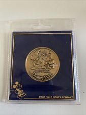 VINTAGE DISNEYLAND 35 YEARS OF MAGIC 1955-1990 COLLECTOR COIN IN ORIGINAL POUCH picture