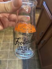 Rare Footman’s Dairy ACL Half Pint Milk Bottle Bangor Brewer Maine ME Two Color picture