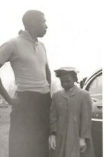 a2  Photo Cute girl white gloves / hat w Dad and Grandma 242a  picture