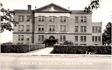 Wesley Hospital Entrance Wadena Minnesota MN 1920s RPPC Photo Postcard picture