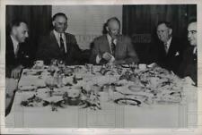1952 Press Photo Gen. Dwight Eisenhower holds a top level Policy Conference picture