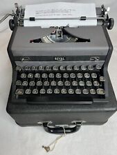 Vintage 1948 Royal Quiet Deluxe Portable Typewriter A1623884 V/Nice With Case picture