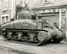 WW2  Photo M4 Sherman Tank US Army  France 1944  WWII World War Two  picture