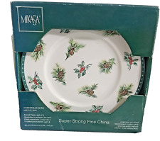 Mikasa Christmas Wish HK713-502 Salad Plates (4) With Box Holly Pine Cones Green picture