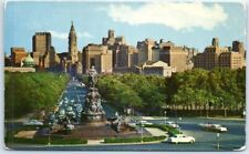 Postcard - Benjamin Franklin Parkway - Philadelphia, Pennsylvania picture