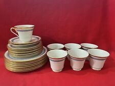 24-pc Lenox Memories Bone China Dinnerware Set  Made In USA, A1579. In Excellent picture