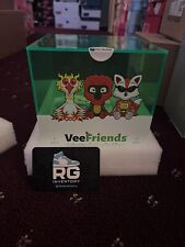 Veefriends Series 2 “Compete and Collect” Trading Cards Box Signature Edition picture