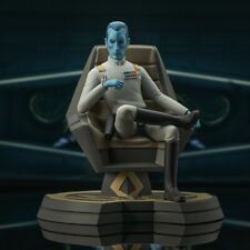Grand Admiral Thrawn Star Wars: Rebels 1/7 Statue by Gentle Giant picture