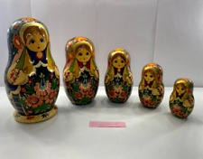 Vintage Set of Soviet USSR Nesting Doll Matryoshka Matrioschka 5 Russian Dolls picture