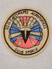 French Cloth Badge 5172: Ecole des Troupes Aeroportees Club Sportif (bullion) picture