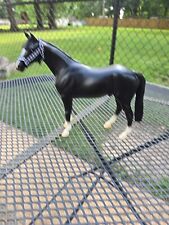 Retired Classic Breyer Horse #935 Black Show Thoroughbred picture