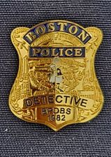 Massachusetts Boston Police BPD Lapel Pin Gold Detective Benevolent Badge picture
