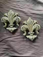 Pair of Antique Gold Resin Wall Mounted fleur de lis picture