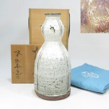 A traditional Japanese Hagi ware vase made by the 13th generation Sakata Doka picture