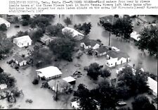 LG28 1967 Wire Photo FLOODED HOMES Three Rivers Texas Natural Disaster Water picture