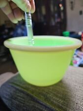 United Electrical Manuf UEM-25 Uranium Custard Glass Small Mixing Bowl Vintage picture