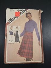 VINTAGE SIMPLICITY LADIES LONG PLEATED SKIRT PATTERN 9812 SIZE 10  picture