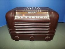 Vintage 1940-42 RCA Victor 15X Red Dot Bakelite AM 6 Tube Radio-Works(static) picture