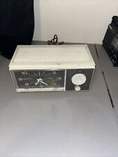 Vintage Admiral SOLID STATE MODEL YRC113 Alarm Clock Radio picture