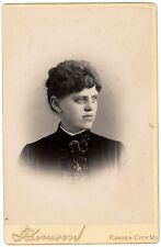 CIRCA 1890'S CABINET CARD Beautiful Young Woman Dress Thomson Kansas City MO picture