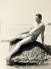 1970s Handsome Bulge Trunks Guy Shirtless Man Beefcake Gay Int VINTAGE OLD PHOTO picture