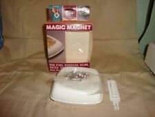 Vintage 1986 Magic Magnet-Sewing-Pins-Needles-Tacks-Detachable Belt Clip--(DV) picture