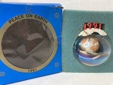 Vintage 1991 Frank's Nursery PEACE ON EARTH 1991 Christmas Ornament RARE picture