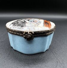 Limoges France Peint Main for Terrass Hotel Parisian Theme Blue Trinket Pill Box picture