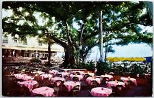 VINTAGE POSTCARD MOANA HOTEL'S WORLD FAMOUS BANYAN COURT LANAI POSTED 1959 picture
