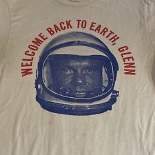 Astronaut John Glenn NASA T Shirt Men’s M Welcome Back To Earth Friendship 7 picture