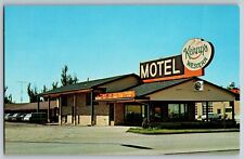 Jamestown, North Dakota - Kenny's Western Motel & Gift Shop - Vintage Postcard picture