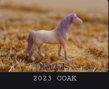 Hartland horse mustang Breyer stablemate companion picture