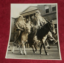 1957 Press Photo Russell Scott & Mort Wilkins Naja Shriners Parade Minneapolis picture