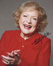Betty White 8.5x11 Signed Photo Reprint picture