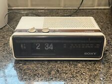 Vintage WORKING Sony Digimatic White Flip Clock Alarm Radio ICF-C310W Digital picture