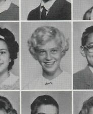 CYBILL SHEPHERD 1963 HIGH SCHOOL YEARBOOK 7th Grade Memphis Tn picture