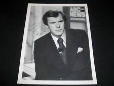 ABC News Disney Legend Peter Jennings (d.2005) Auto Signed Vintage 8x10 Photo C picture