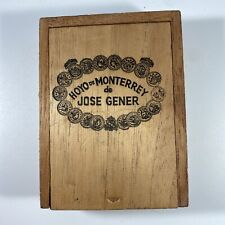 Wooden Hoyo De Monterrey de Jose Gener 5 Cigars Demi-Tasse Cigar Box *No Cigars* picture