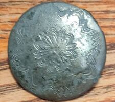 Lovely large early American colonial button of 18th century New England picture