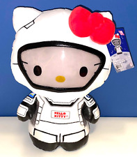 2024 HELLO KITTY Astronaut 13