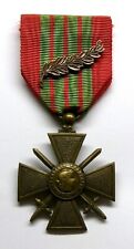 1939 WW II French Croix de Guerre Military Medal with PALM picture