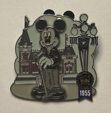 Disney D23 2009 Expo - Artist Choice - 1955 Disneyland Opening Mickey LE1500 Pin picture