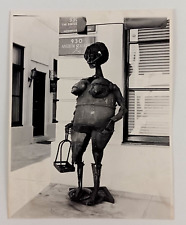 1970s Los Angeles CA Ankrum Gallery Sidewalk Metal Art Sculpture Vintage Photo picture