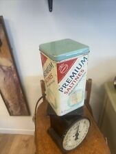 Vintage 1978 Nabisco Premium Saltine Crackers Tin with Lid Empty Made in USA picture