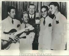 1935 Press Photo Frank Sinatra And Hoboken Four Perform At Bowes Amateur Hour picture