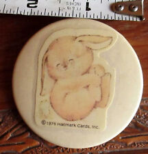 1976 Vintage Hallmark Betsey Clark Pinback Bunny Button Pinback picture