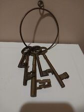 5  Vintage Large Decorative Brass Skeleton Keys On Ring Preowned picture