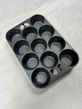 Vintage Antique Cast Iron 11 Cup Muffin/ Cornbread Pan Unmarked picture